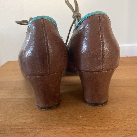Miz Mooz Oxford Heels EUC 37 - Picture 2 of 4